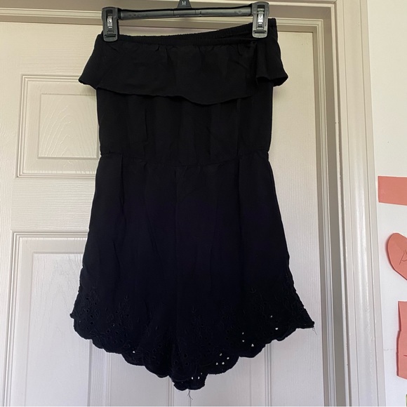 Mossimo size xs black strapless romper - Picture 2 of 6